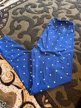 LuLaRoe Royal Blue Leggings with White Polka Dots and Lime Clover Accents